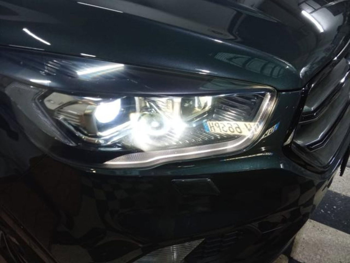 Ford Kuga 1.5 TDCI 120 CV S&S 2WD ST-Line (5)