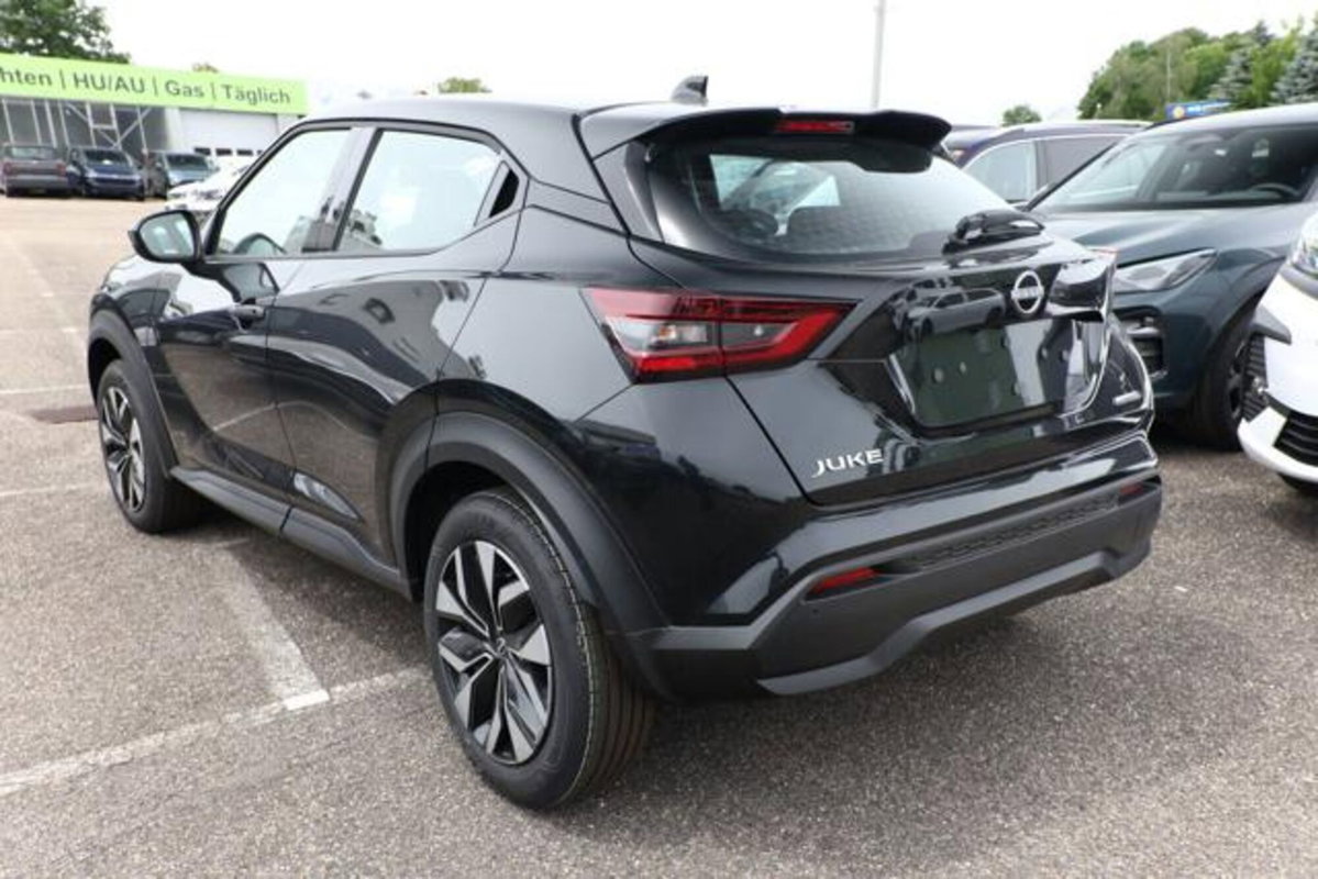 Nissan Juke 1.6 hev N-Connecta (3)