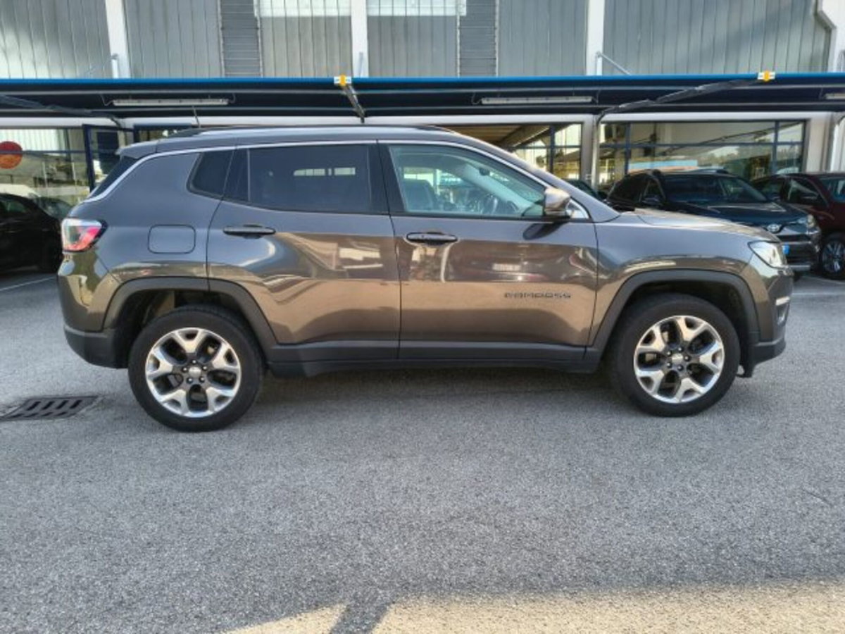 Jeep Compass 2.0 Multijet II aut. 4WD Limited (4)