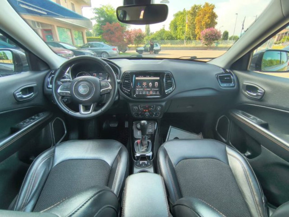 Jeep Compass 2.0 Multijet II aut. 4WD Limited (9)