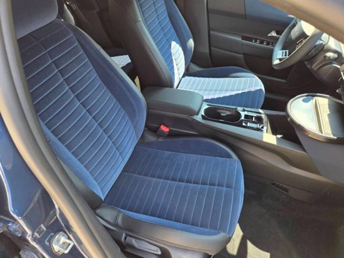 Lancia Ypsilon 1.2 mhev Edizione Cassina e-dct (17)