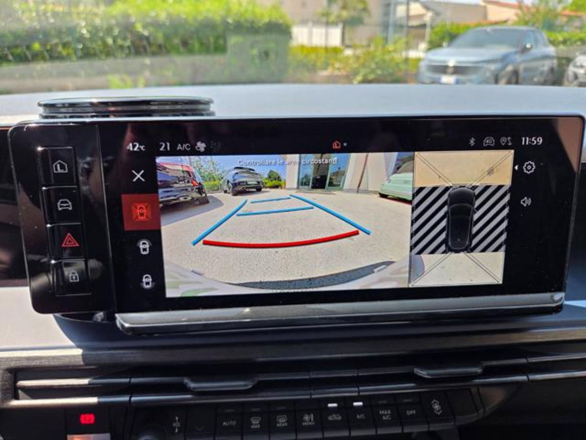 Lancia Ypsilon 1.2 mhev Edizione Cassina e-dct (7)