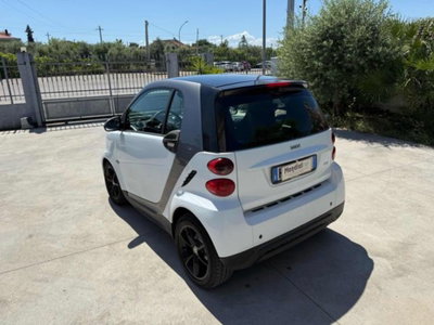 smart Fortwo 1000 52 kW MHD coupé passion (5)