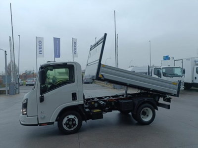 Isuzu M27 II E 150cv (5)