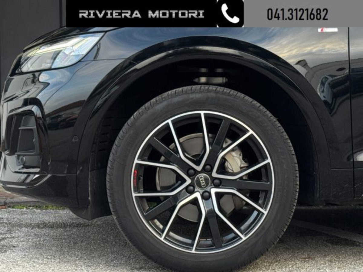 Audi Q5 Sportback 40 2.0 tdi mhev 12V Identity Black quattro s-tronic (12)