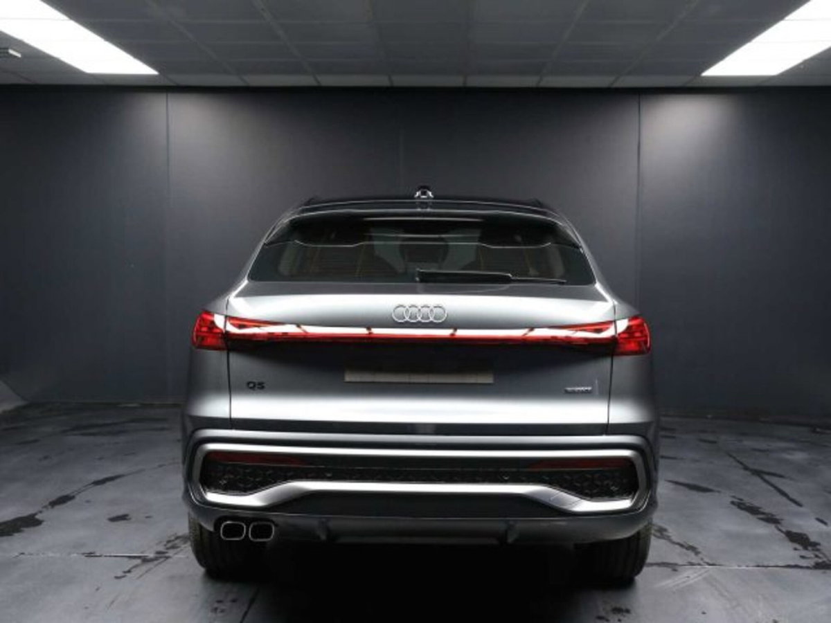 Audi Q5 40 TDI 204 CV quattro S tronic S line plus (9)