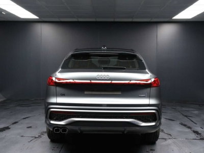 Audi Q5 40 TDI 204 CV quattro S tronic S line plus (9)