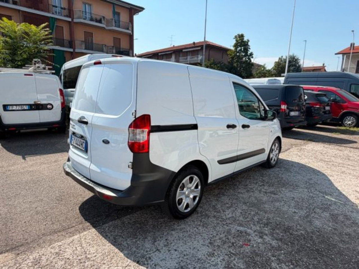 Ford Transit Courier 1.5 TDCi 75CV  Trend (3)