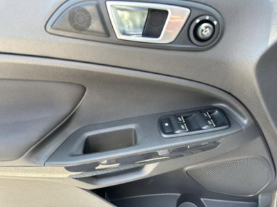 Ford EcoSport 1.5 TDCi 95 CV Plus (9)