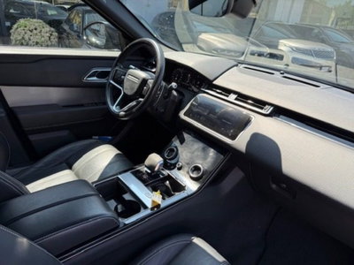 Land Rover Range Rover Velar 2.0D I4 204 CV (4)