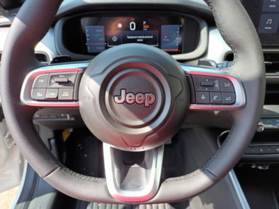 Jeep Avenger 1.2 turbo e-hybrid mhev Upland 4xe 145cv edct6 (13)