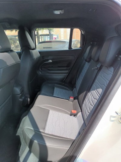 Jeep Avenger 1.2 turbo e-hybrid mhev Upland 4xe 145cv edct6 (6)
