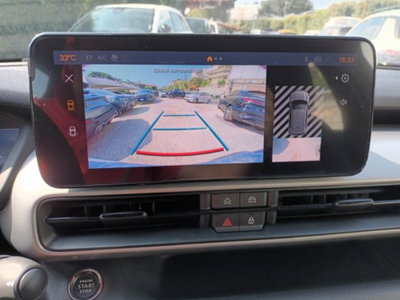 Jeep Avenger 1.2 turbo e-hybrid mhev Upland 4xe 145cv edct6 (10)