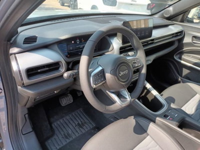 Jeep Avenger 1.2 turbo e-hybrid mhev Upland 4xe 145cv edct6 (8)