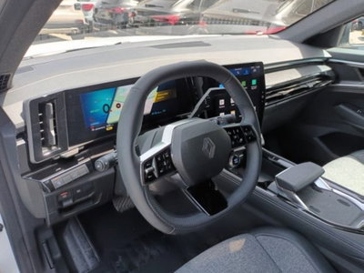 Renault Rafale 1.2 full hybrid Techno 200cv auto (11)