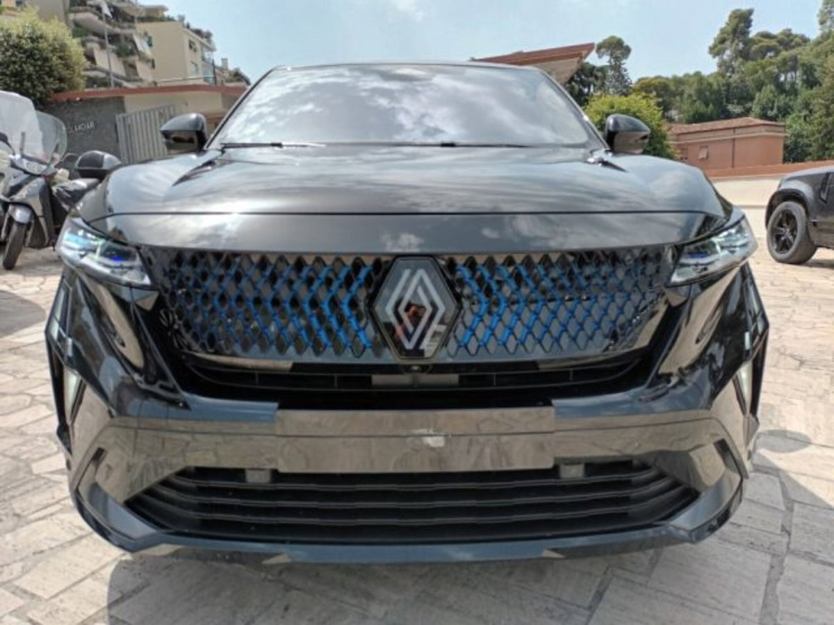 Renault Rafale 1.2 full hybrid esprit Alpine 200cv auto (2)