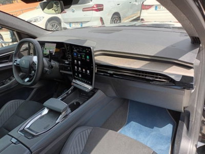 Renault Rafale 1.2 full hybrid esprit Alpine 200cv auto (9)