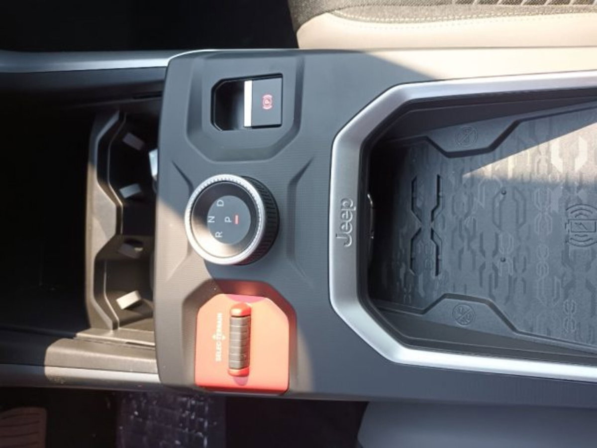 Jeep Compass 1.2 turbo e-hybrid mhev First Edition fwd 145cv edct6 (15)