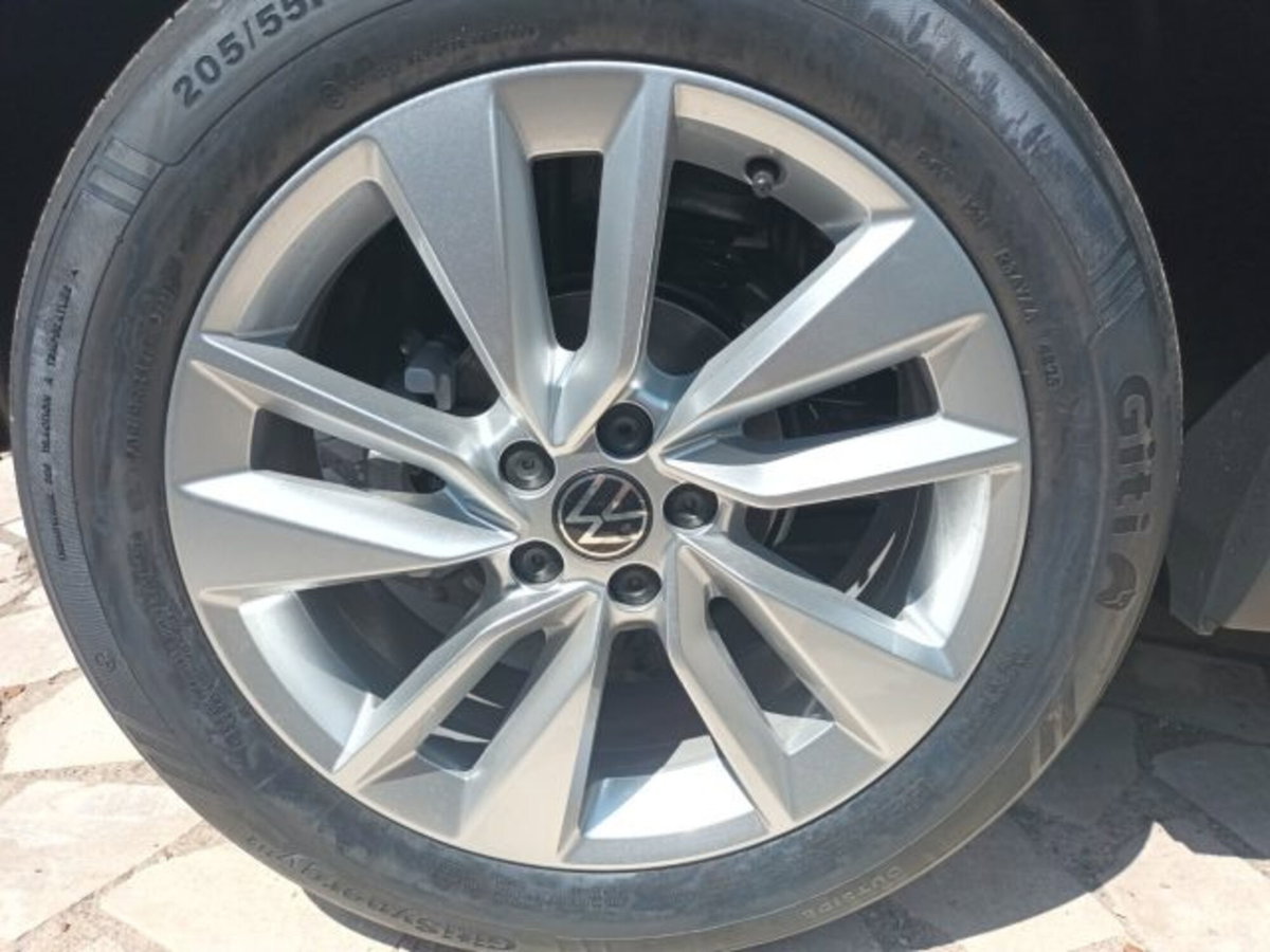 Volkswagen T-Cross 1.0 tsi Edition 115cv (13)