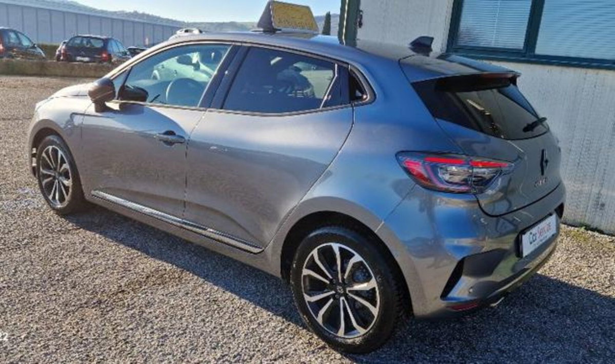 Renault Clio 1.0 tce Techno Gpl 100cv (4)