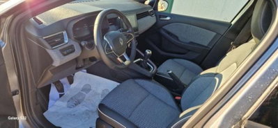 Renault Clio 1.0 tce Techno Gpl 100cv (6)