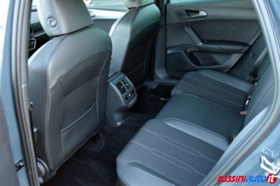 Cupra Leon Leon 1.5 hybrid 150cv dsg (11)