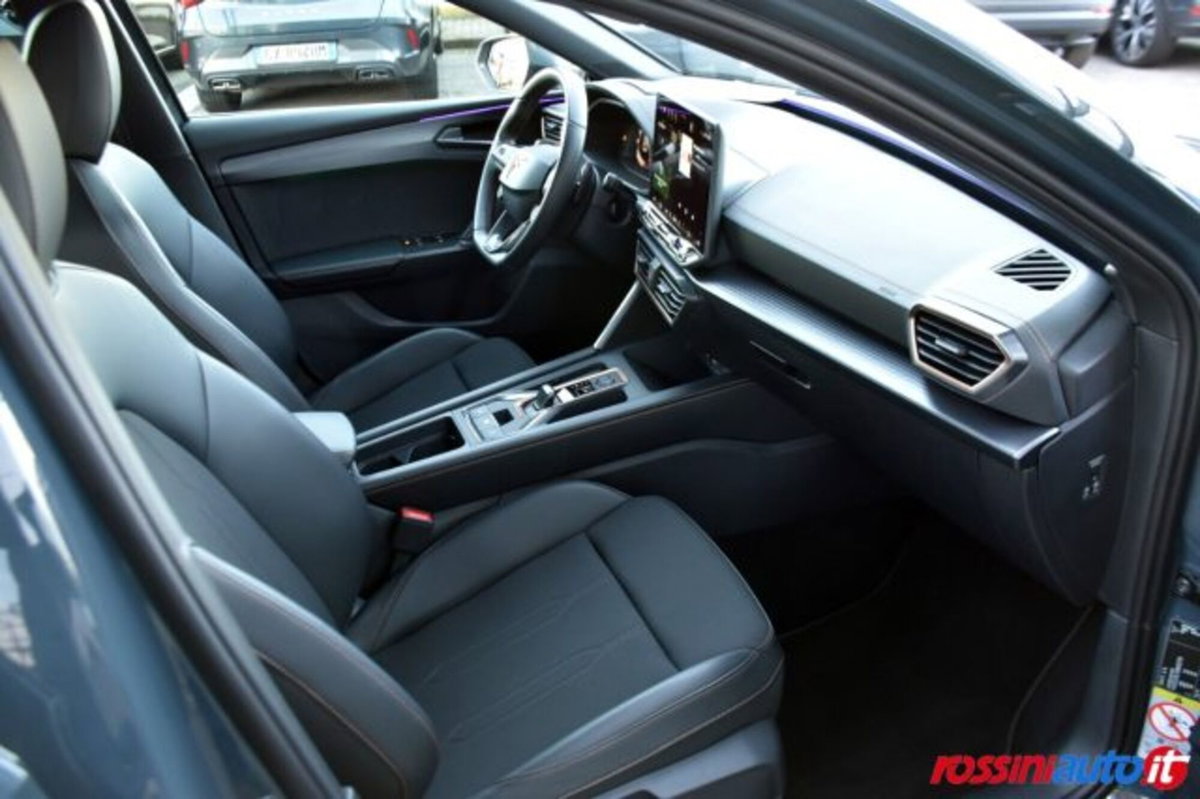 Cupra Leon Leon 1.5 hybrid 150cv dsg (13)