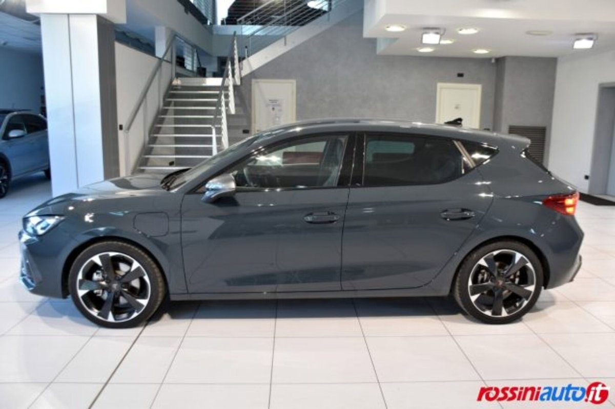 Cupra Leon Leon 1.5 hybrid 150cv dsg (2)