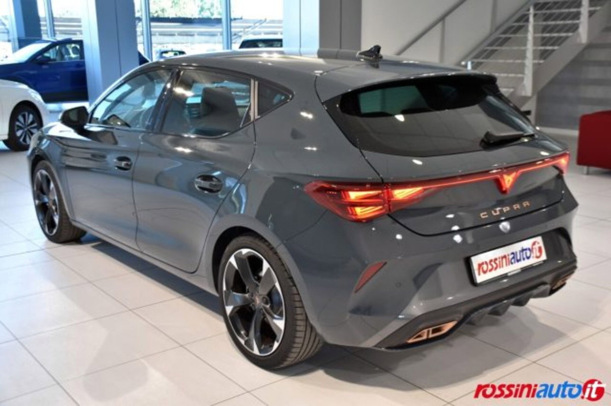 Cupra Leon Leon 1.5 hybrid 150cv dsg (3)