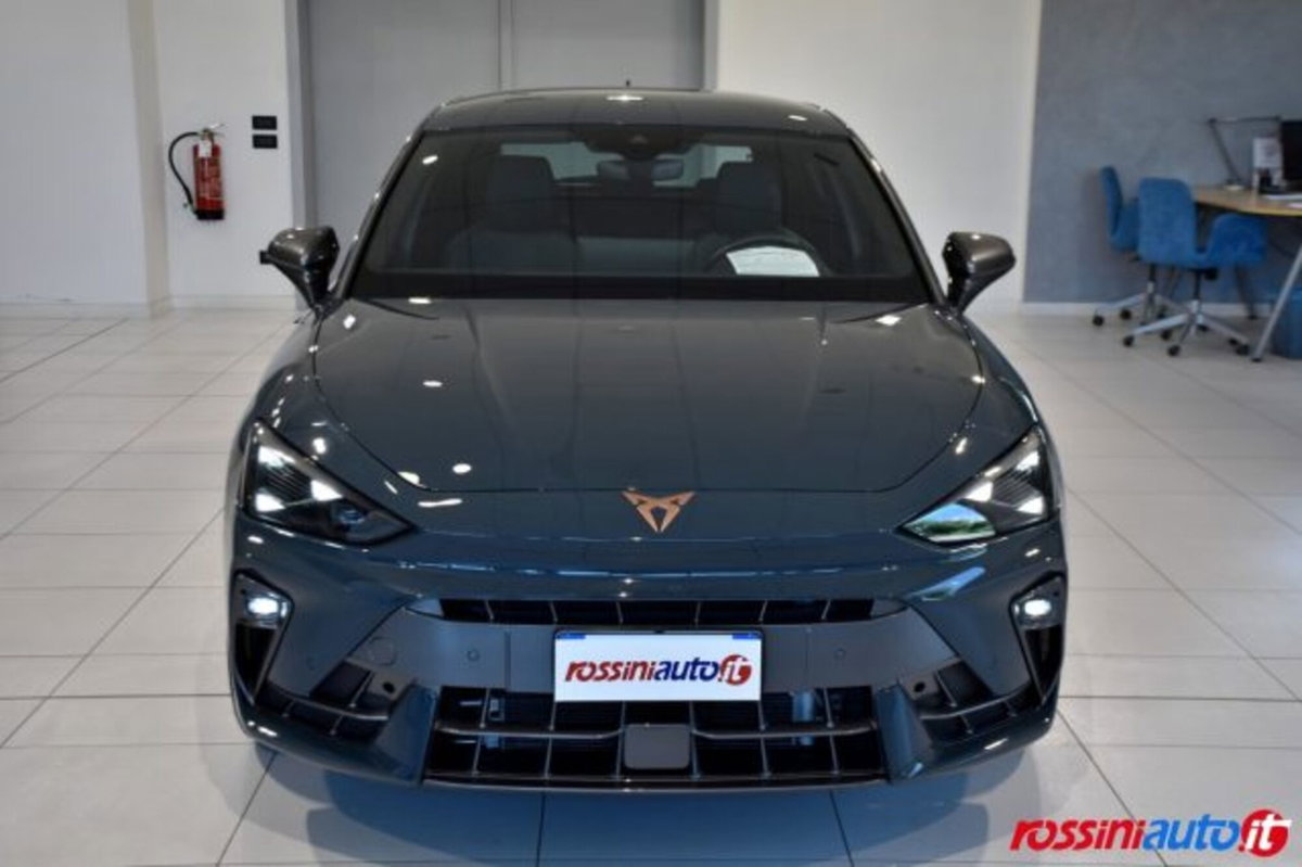 Cupra Leon Leon 1.5 hybrid 150cv dsg (8)