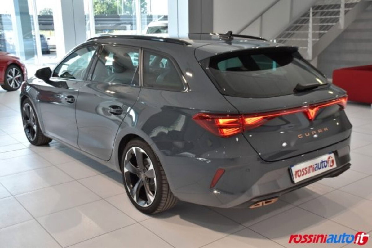 Cupra Leon Station Wagon Leon Sportstourer 1.5 hybrid 150cv dsg (3)