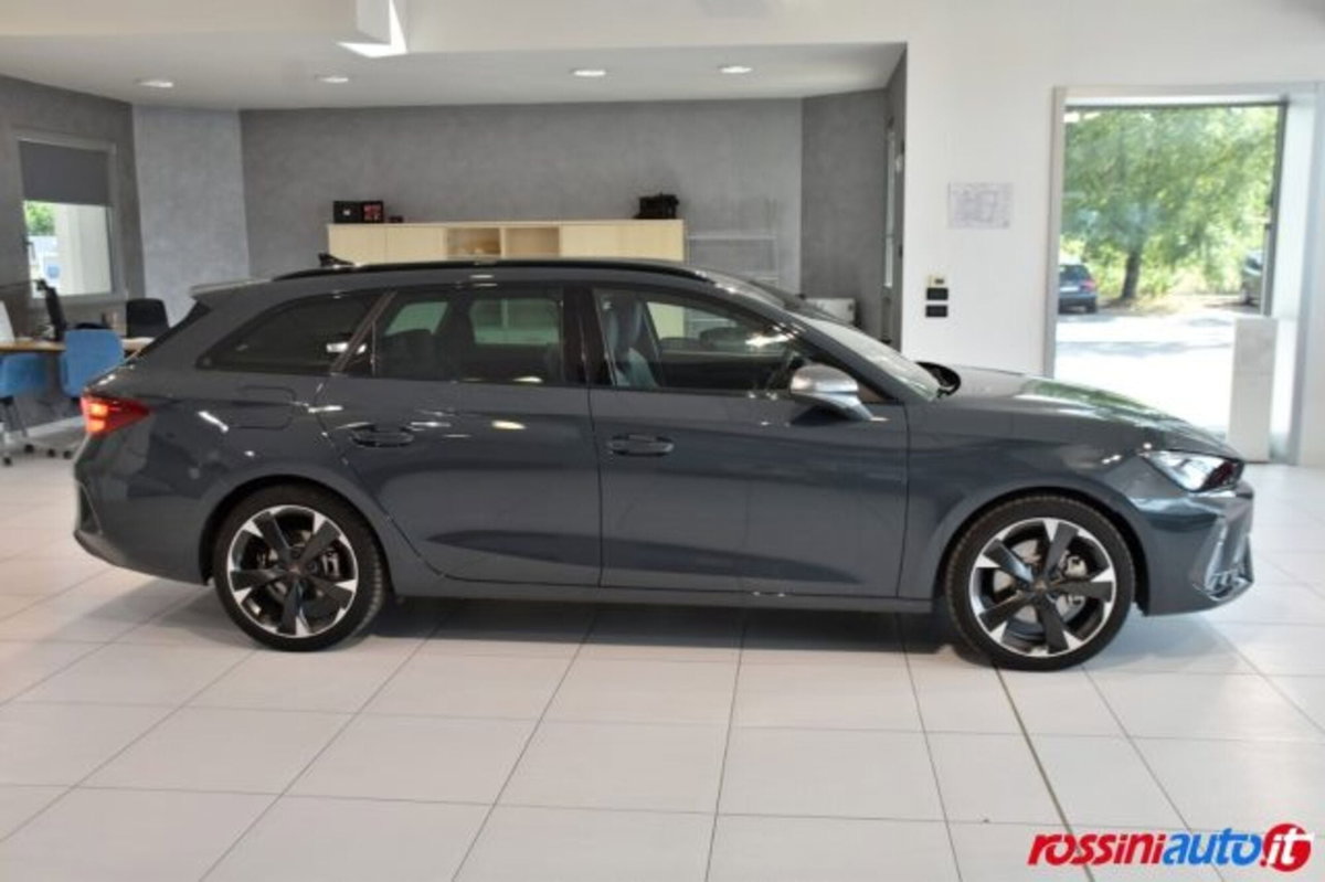 Cupra Leon Station Wagon Leon Sportstourer 1.5 hybrid 150cv dsg (6)