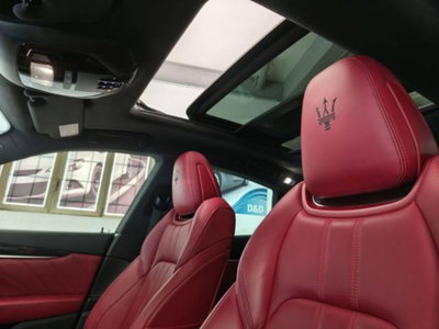 Maserati Levante Levante MHEV 330 CV AWD GT (19)