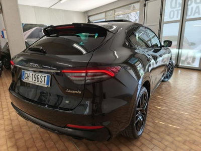 Maserati Levante Levante MHEV 330 CV AWD GT (9)