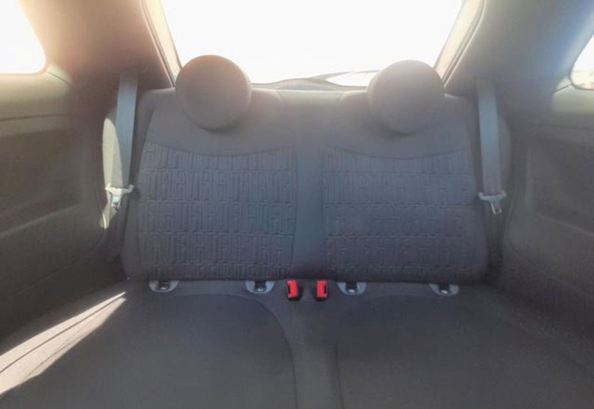 Fiat 500 1.0 Hybrid Club (11)