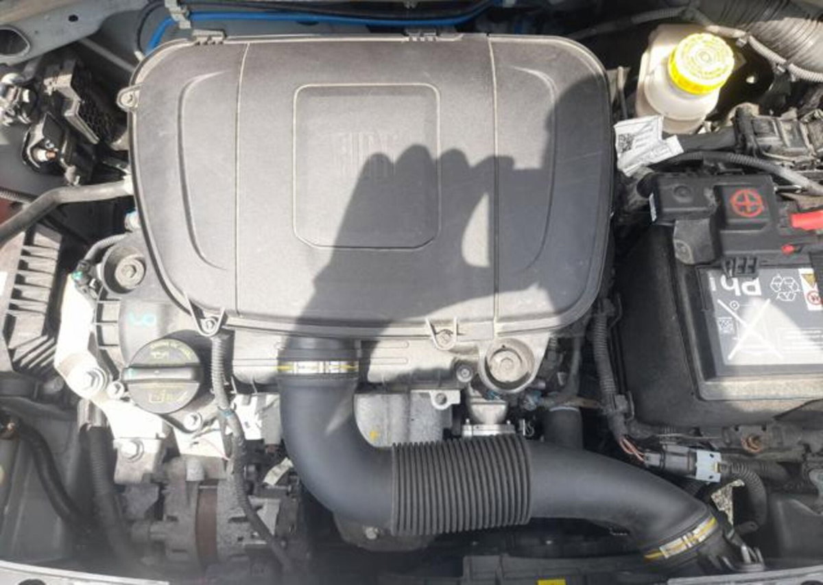 Fiat 500 1.0 Hybrid Club (14)