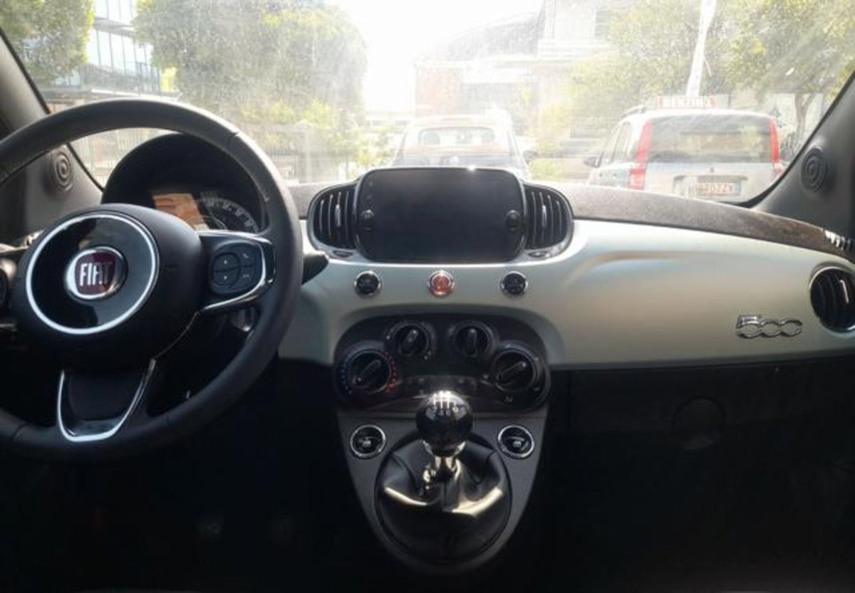 Fiat 500 1.0 Hybrid Club (8)