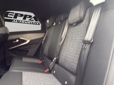 Peugeot 3008 1.2 hybrid GT Exclusive 145cv e-dcs6 (13)