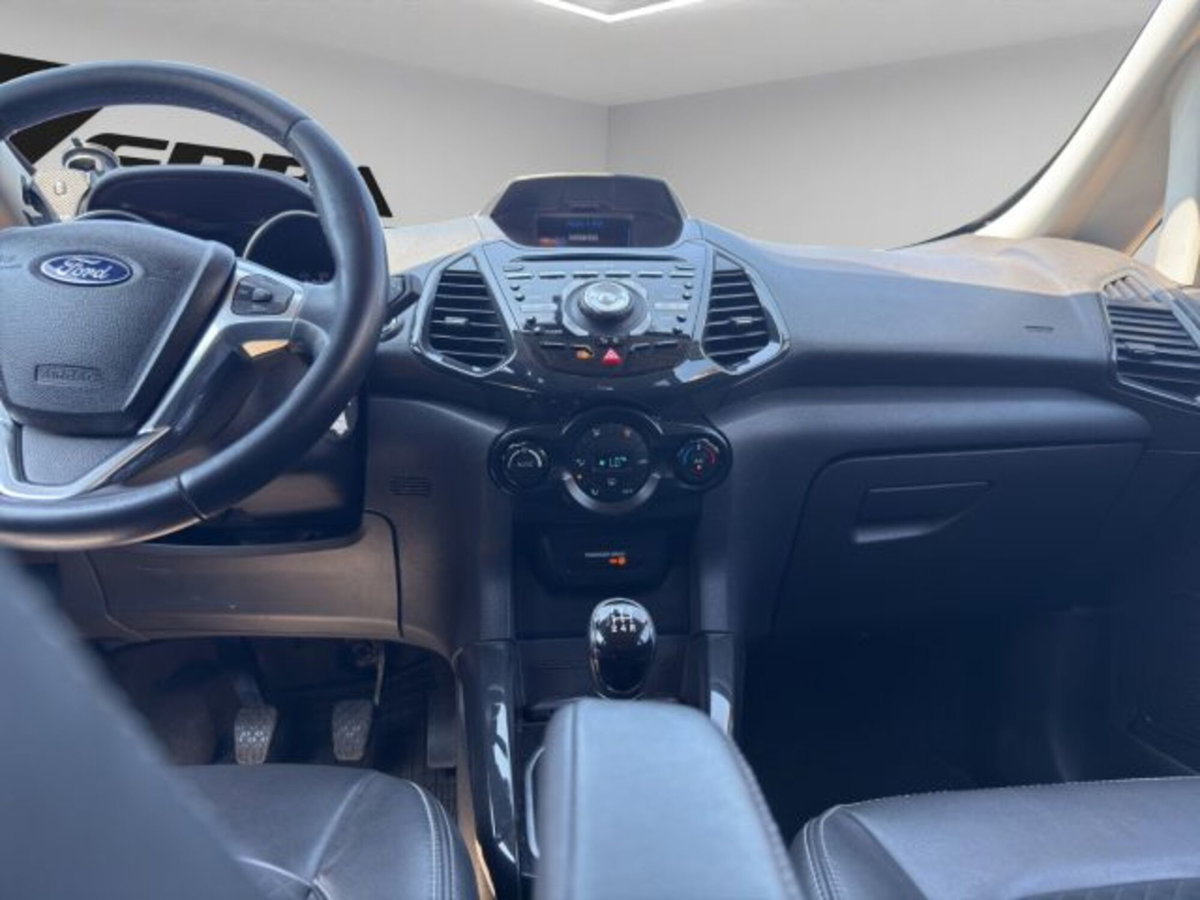 Ford EcoSport 1.5 TDCi 95 CV Titanium S (14)