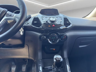 Ford EcoSport 1.5 TDCi 95 CV Titanium S (15)