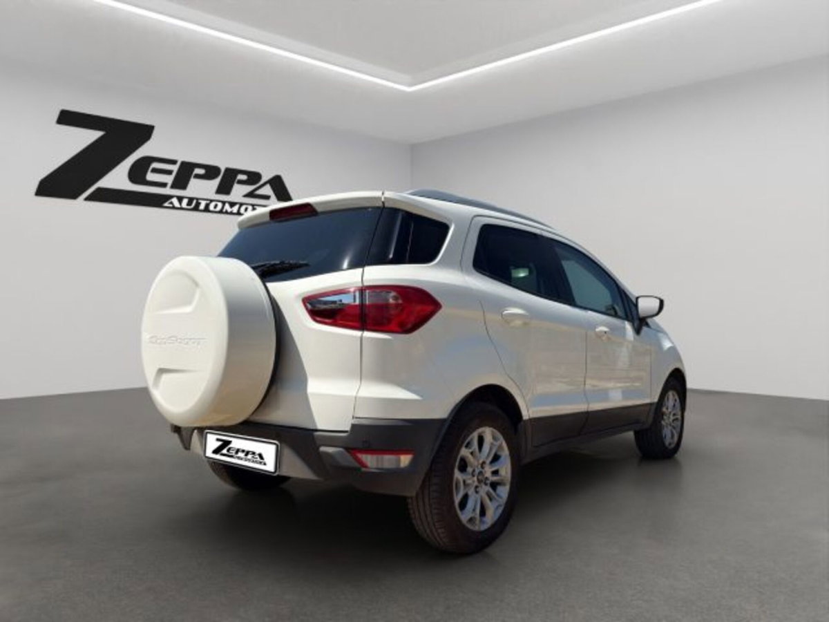 Ford EcoSport 1.5 TDCi 95 CV Titanium S (6)