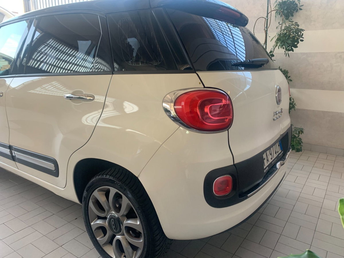 Fiat 500L 0.9 TwinAir Turbo Natural Power Lounge (3)