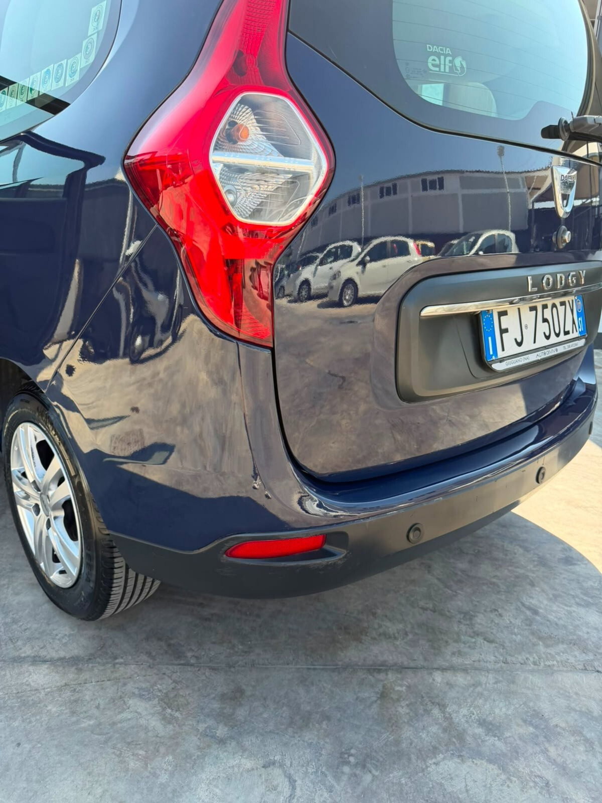 Dacia Lodgy 1.6 100CV Start&Stop GPL 5 posti SS Lauréate Family (14)