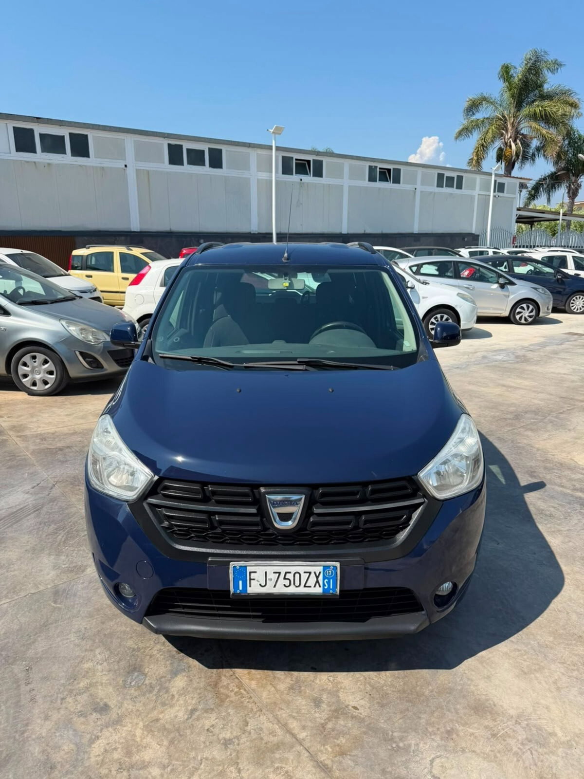 Dacia Lodgy 1.6 100CV Start&Stop GPL 5 posti SS Lauréate Family (3)