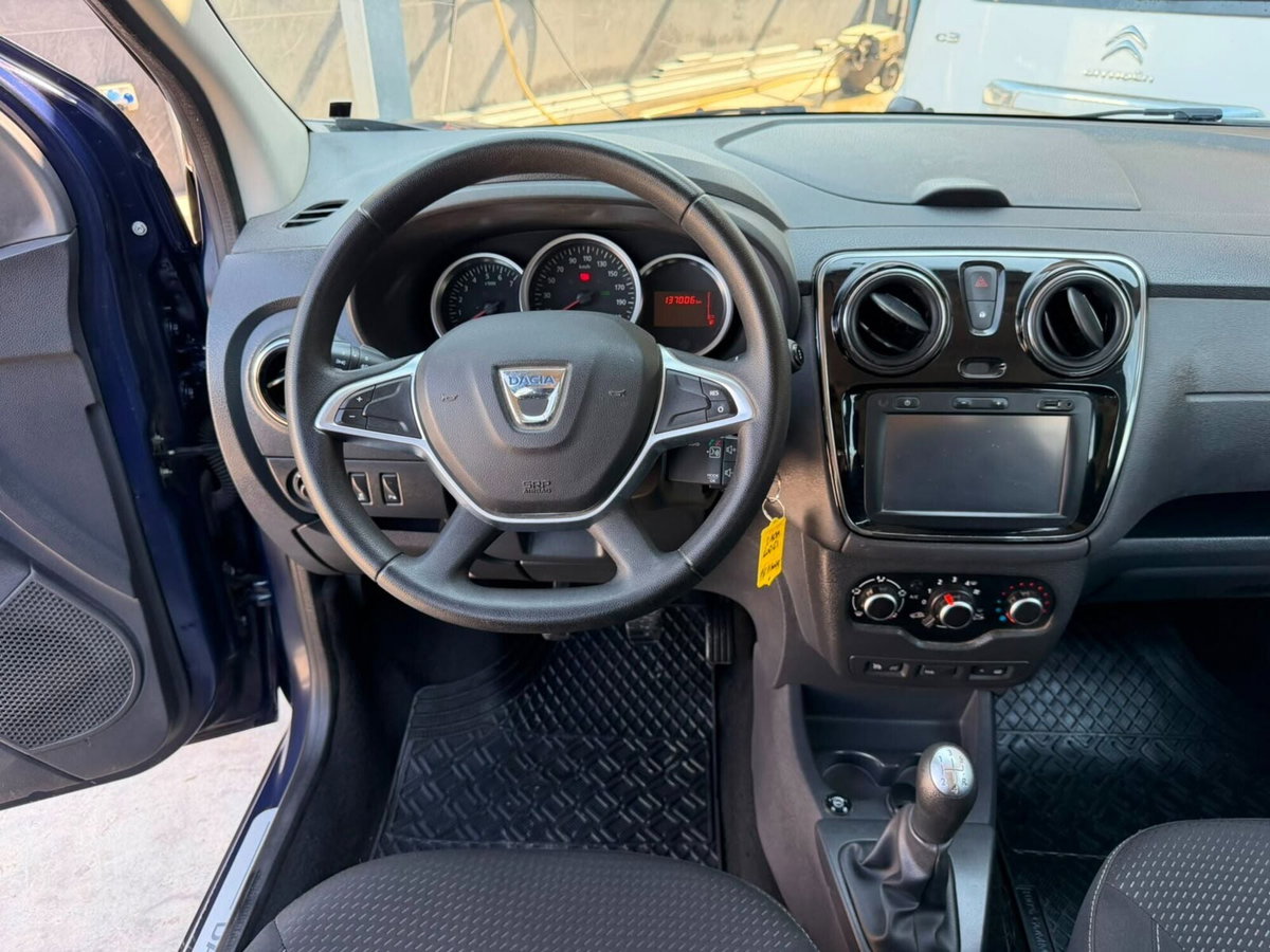 Dacia Lodgy 1.6 100CV Start&Stop GPL 5 posti SS Lauréate Family (9)