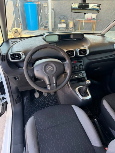 Citroen C3 Picasso 1.6 HDi 90 Exclusive Theatre (10)