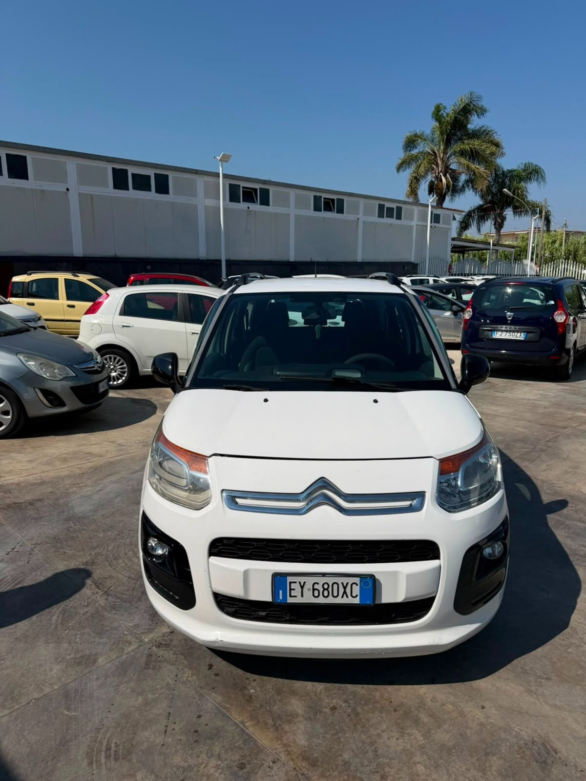 Citroen C3 Picasso 1.6 HDi 90 Exclusive Theatre (3)