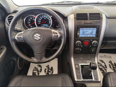 Suzuki Grand Vitara 1.9 DDiS 5 porte Evolution (15)