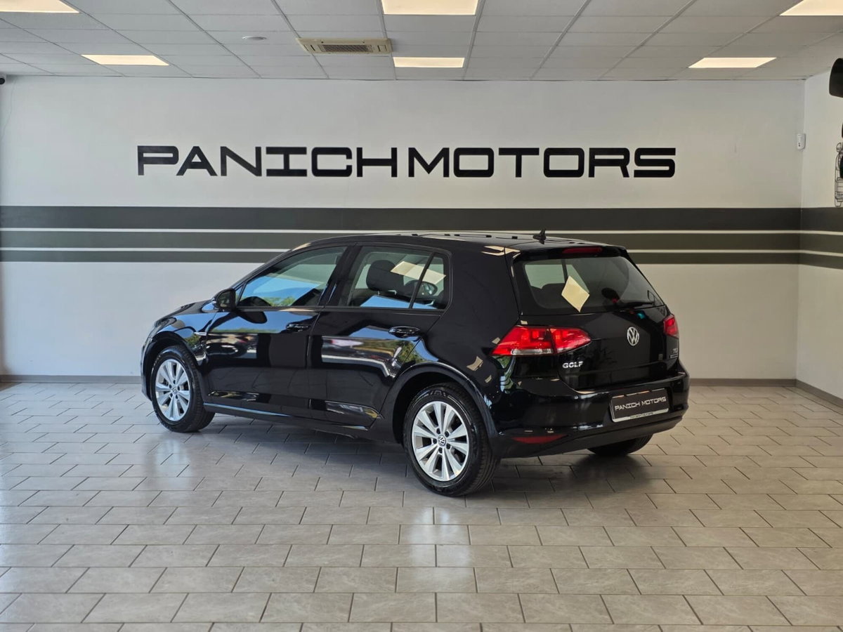 Volkswagen Golf 1.4 TGI 5p. Highline BlueMotion (2)