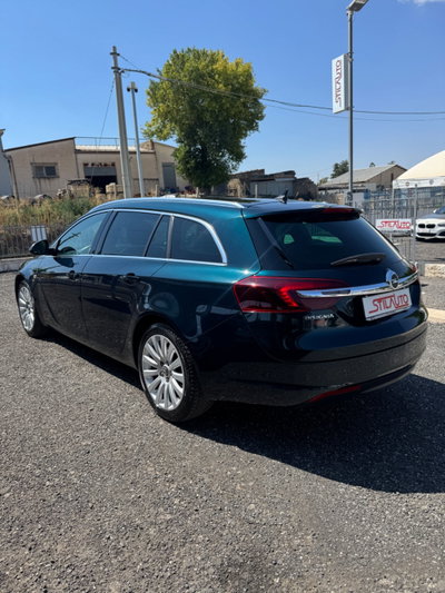 Opel Insignia Station Wagon CDTI 140CV Ecopower 104gr. Sports Cosmo (4)